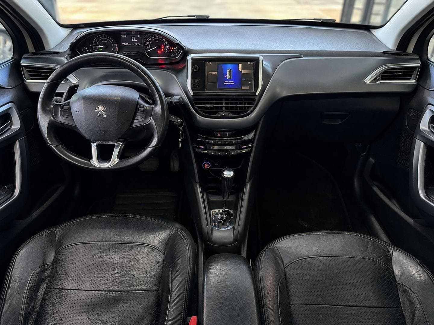 PEUGEOT 208 GRIFFE A 2014 foto 2