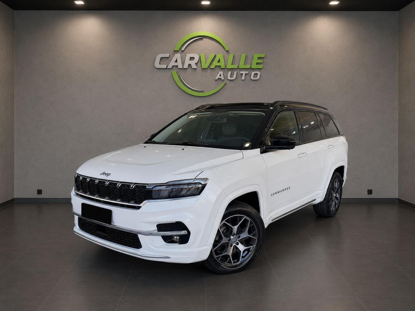 JEEP COMMANDER OVR T270 2023 foto 1