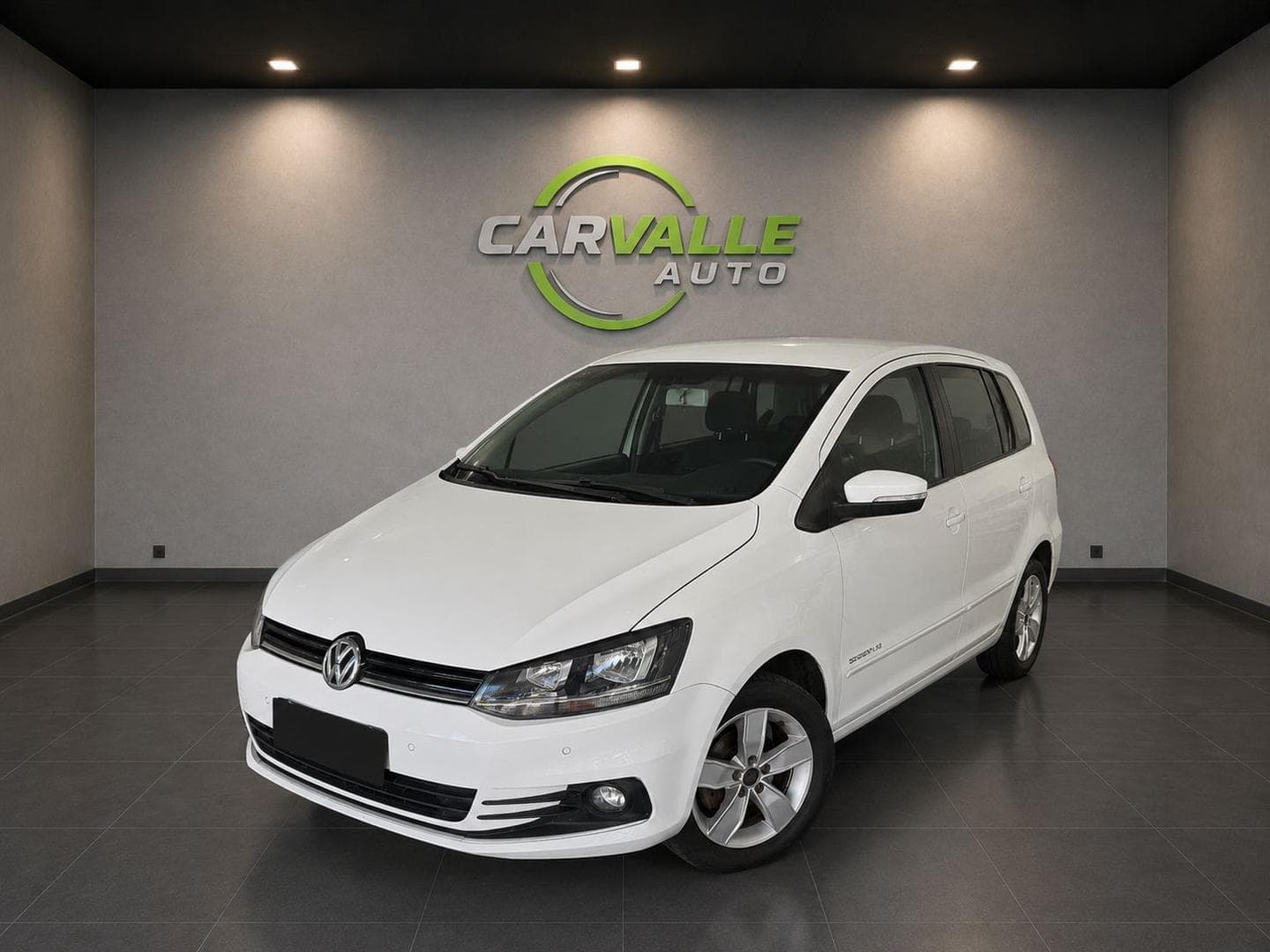 VOLKSWAGEN FOX COMFORTLINE 1.6 IMOTION FLEX 2018 foto 1