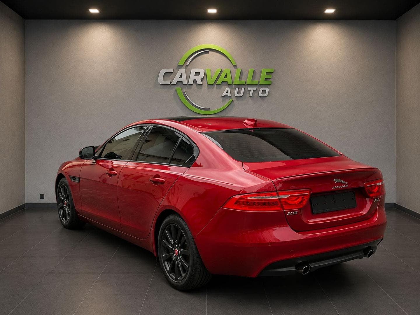JAGUAR JAG XE PURE SI4 2017 foto 3