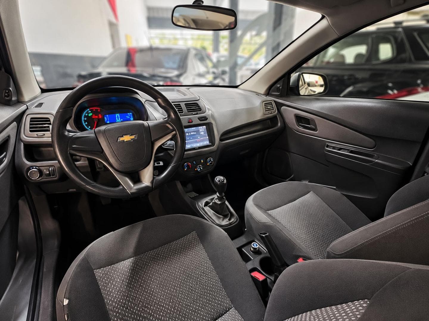 CHEVROLET COBALT 1.4 LT 2012 foto 2
