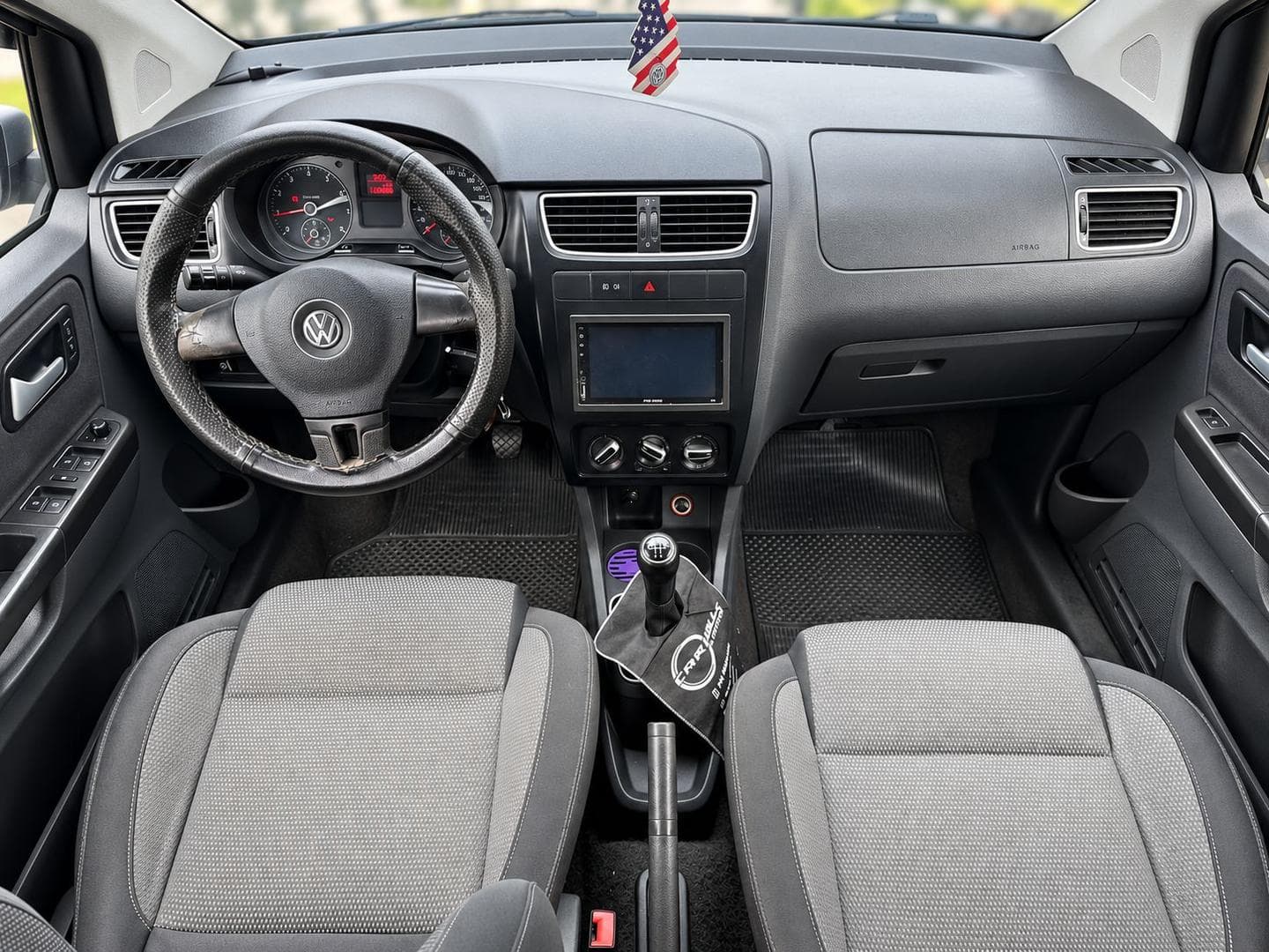 VOLKSWAGEN SPACEFOX TREND GII 2012 foto 2