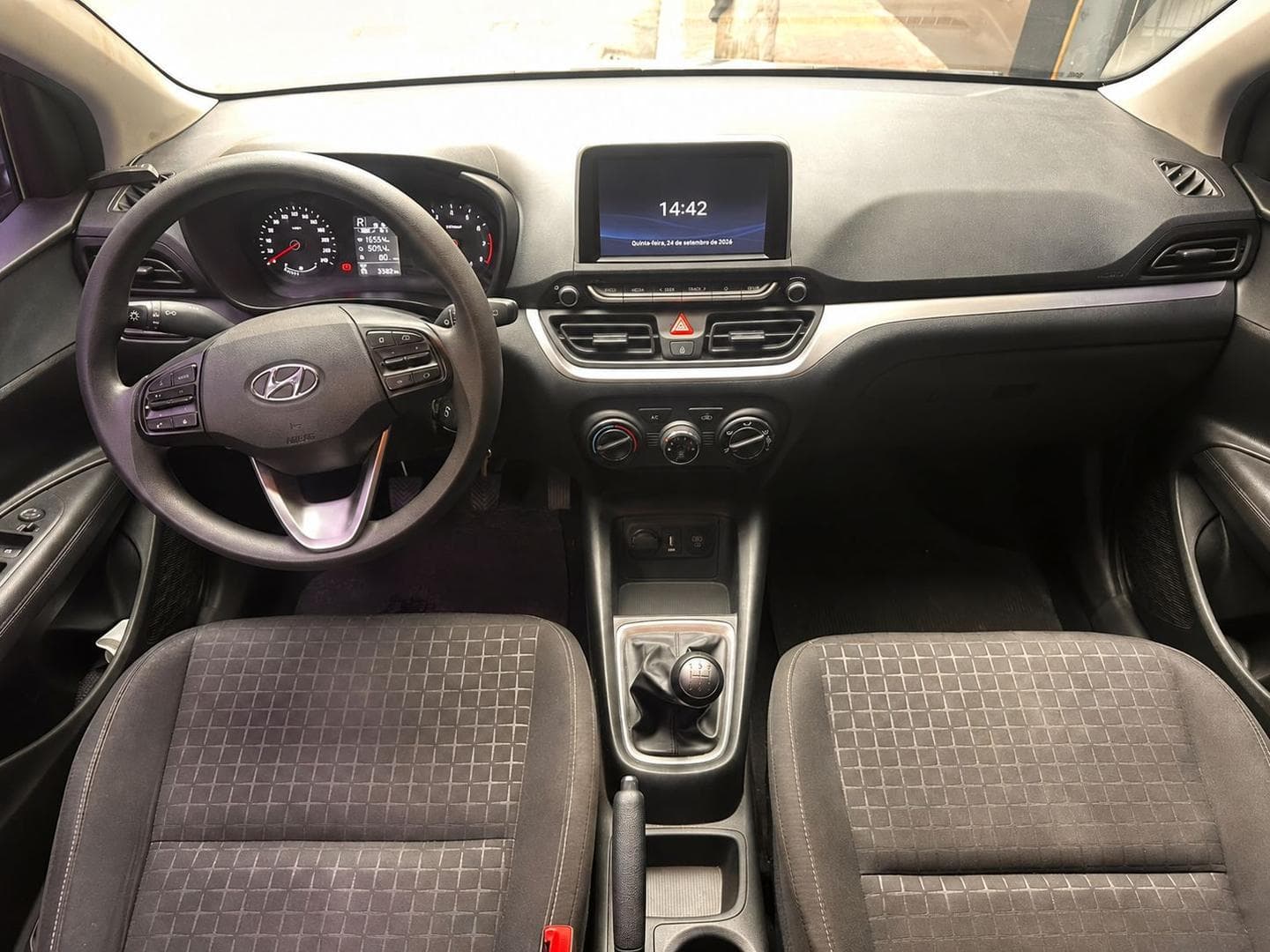 HYUNDAI HB20 1.0 M COMFOR 2023 foto 2