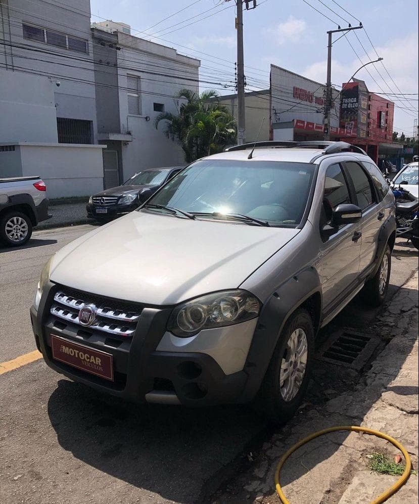FIAT PALIO WEEKEND 1.8 ADVENTURE DUALOGIC LOCKER 8V 4P 2010 foto 2