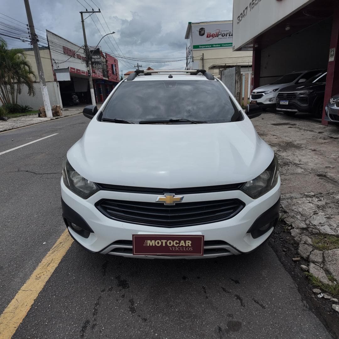 CHEVROLET ONIX 1.4 AT ACT 2018 foto 3