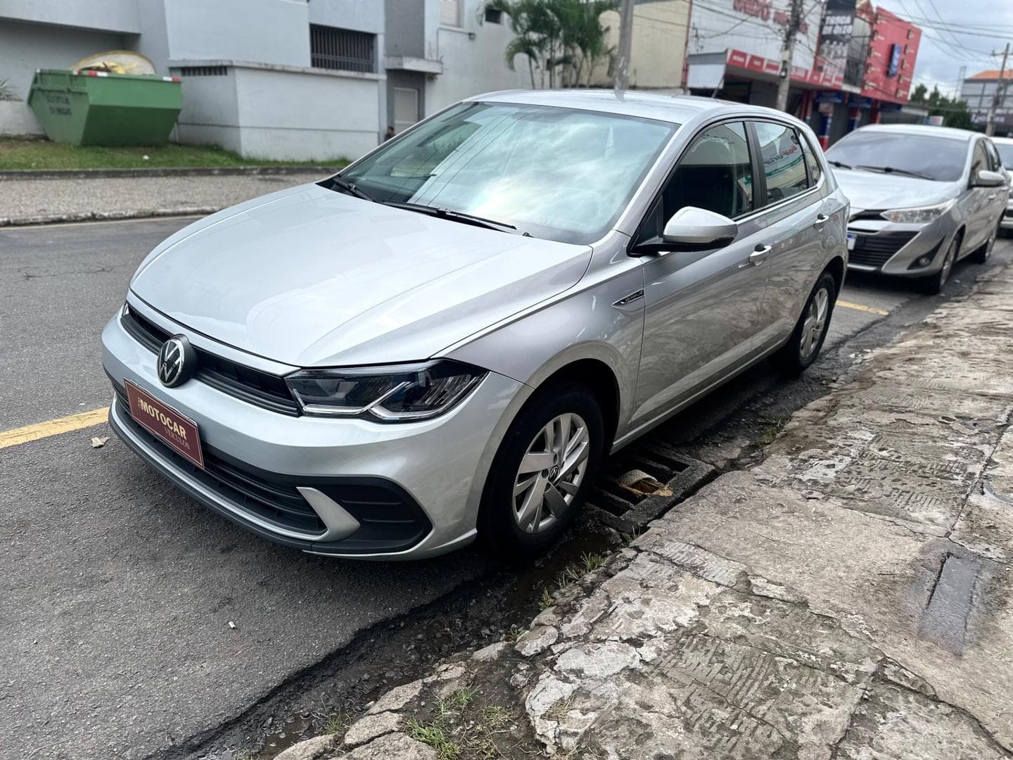 VOLKSWAGEN POLO 1.0 170 TSI COMFORTLINE AUTOMÁTICO 2025 foto 2