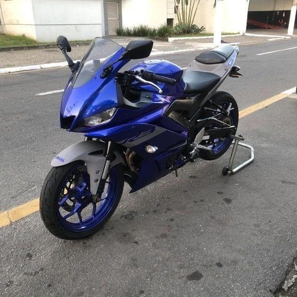 YAMAHA YZF R-3 321 2022 foto 2
