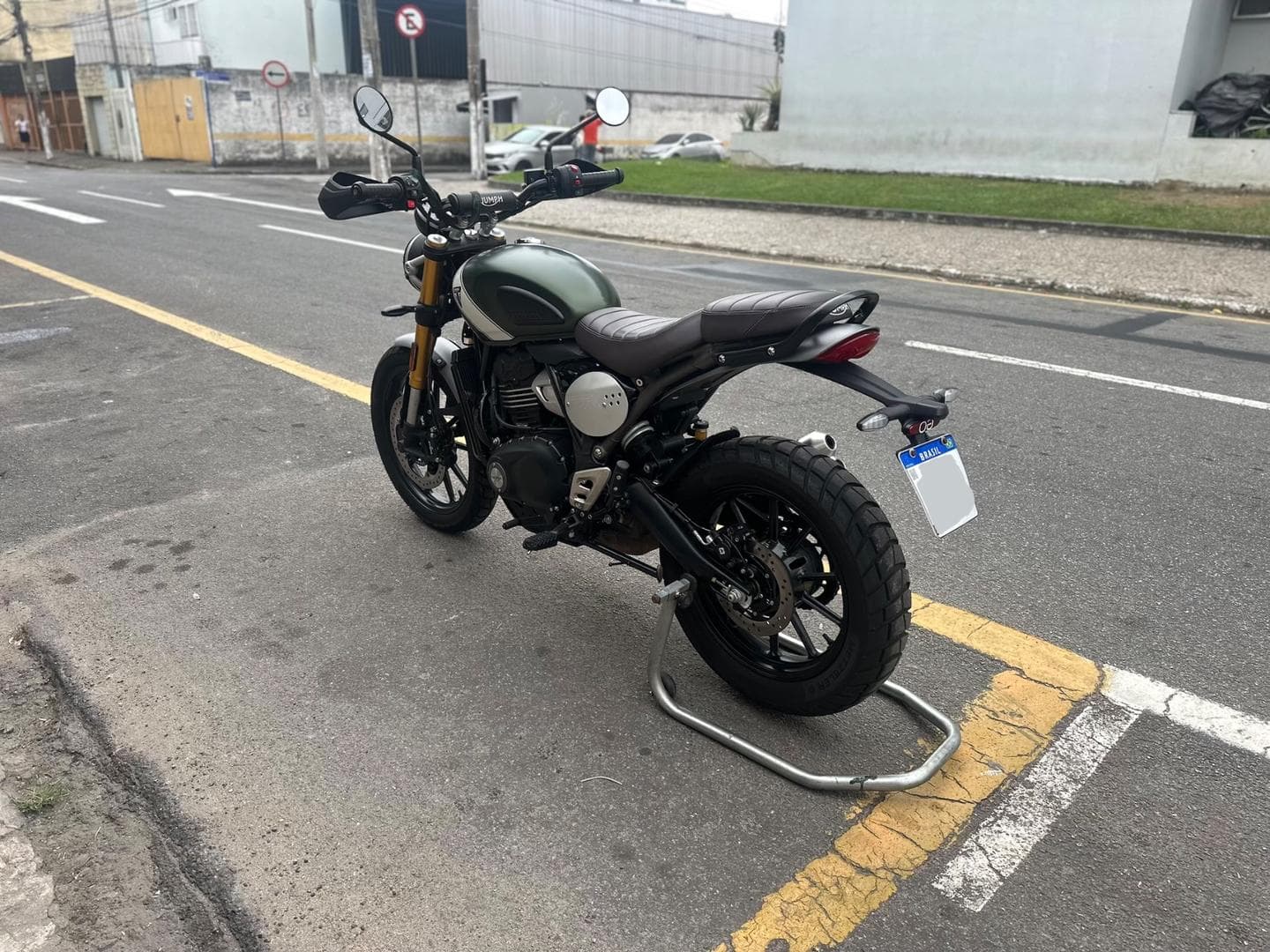 TRIUMPH SCRAMBLER 400X 2025 foto 3