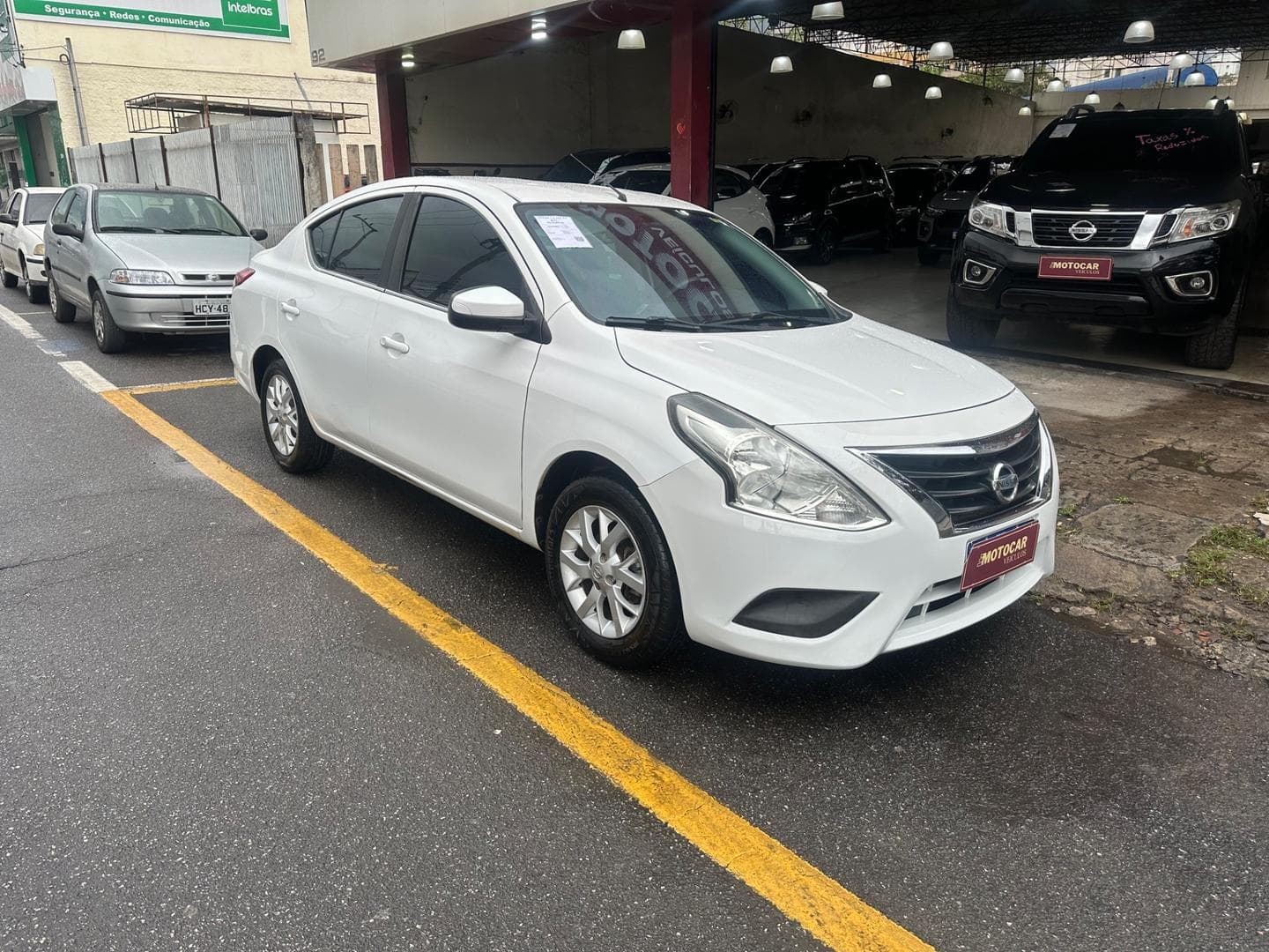NISSAN VERSA 1.6 16V SV AUT 2017 foto 1