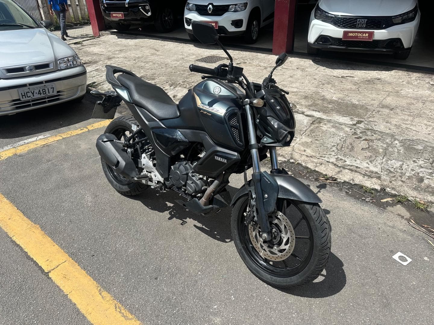 YAMAHA FZ15 FAZER ABS 2025 foto 1