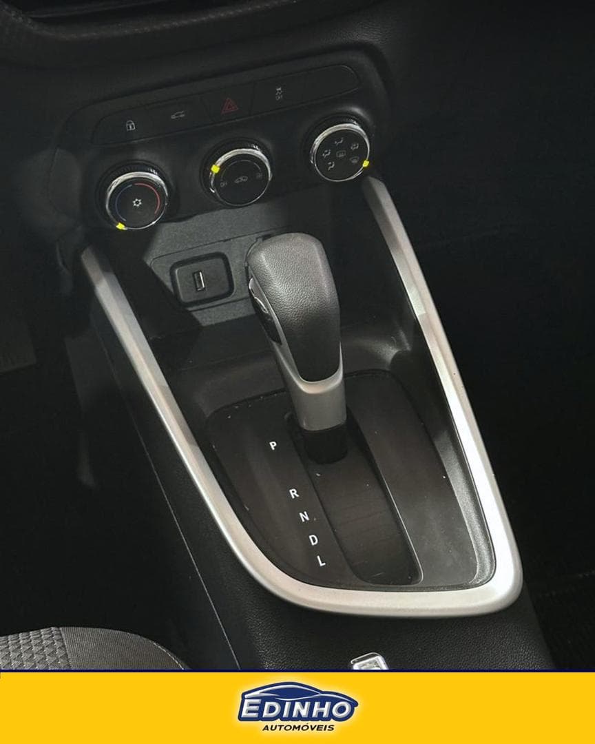 CHEVROLET ONIX PLUS 10TAT LTZ 2023 foto 3
