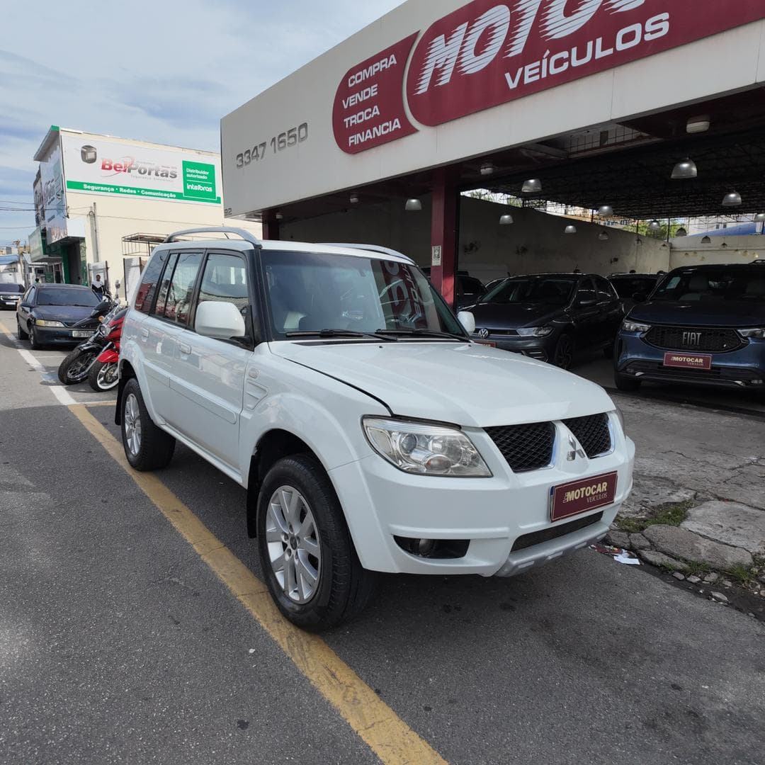 MITSUBISHI PAJERO TR4 2.0 4X4 16V 140CV FLEX 4P AUTOMATICO 2011
