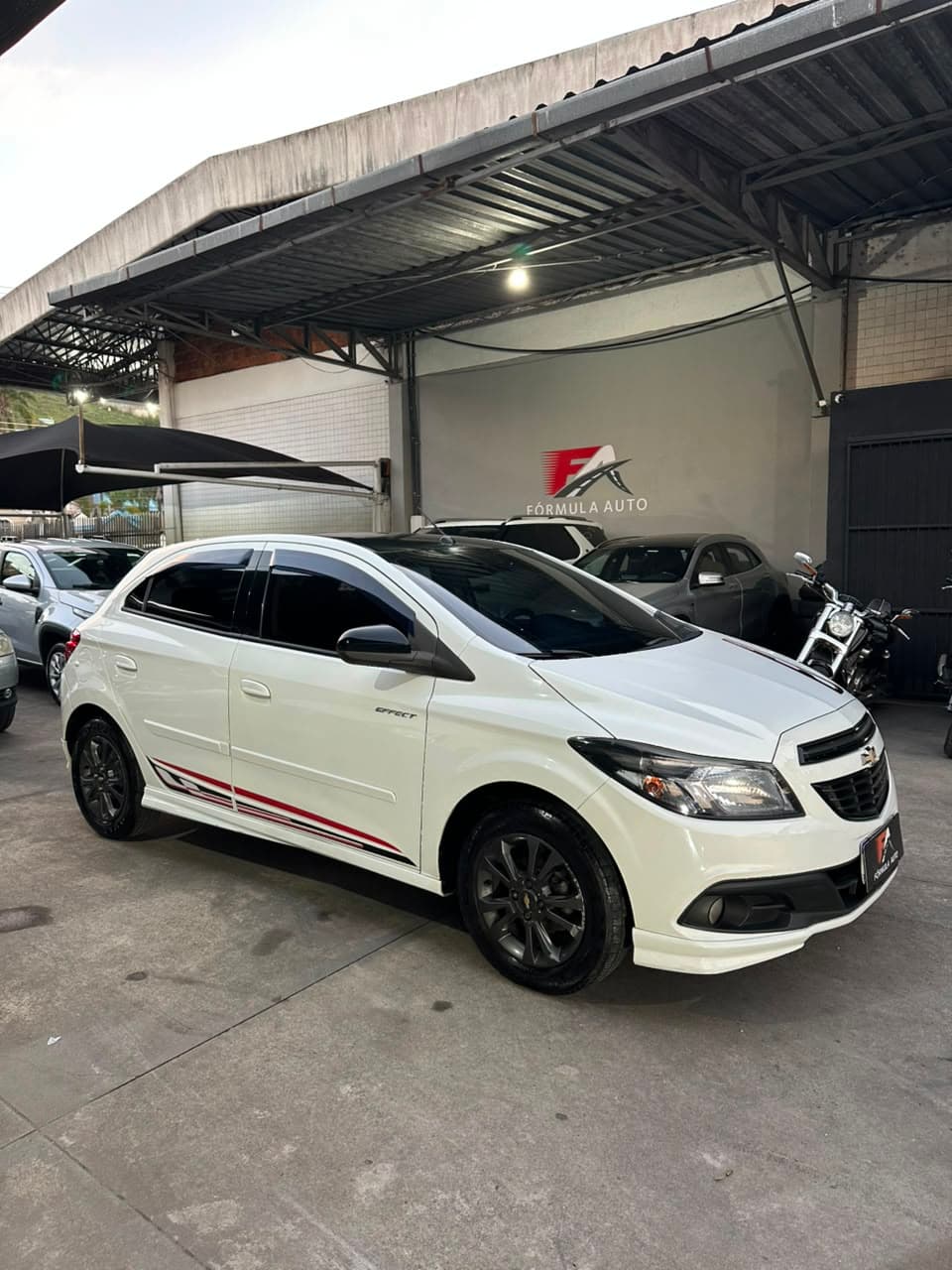 GM/ ONIX 1.4 MT