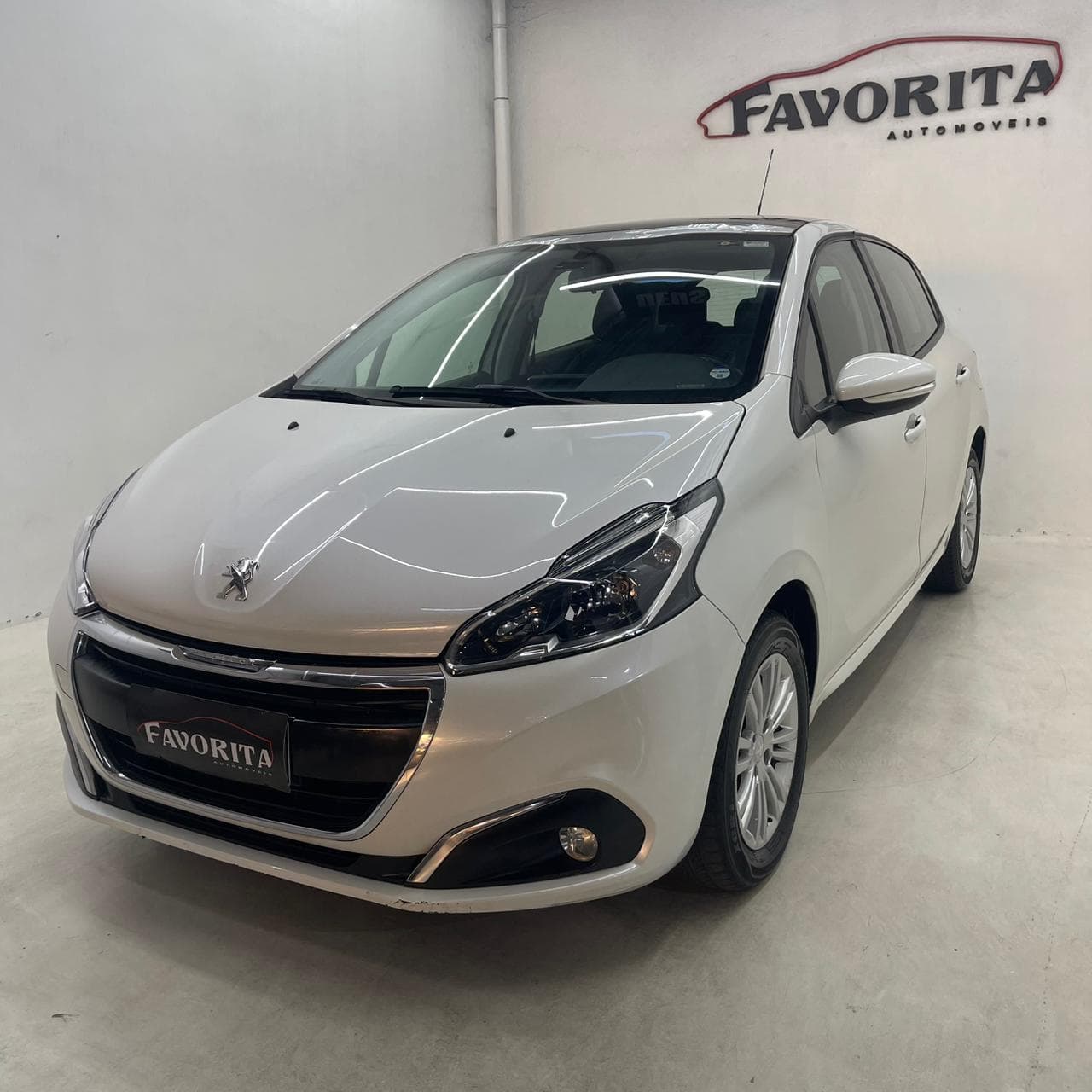 Peugeot 208 Allure Automático 2017