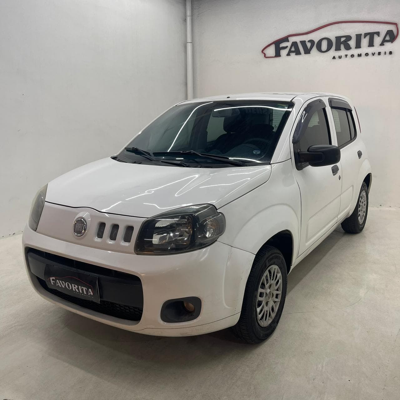 Fiat Uno Vivace 1.0 2014